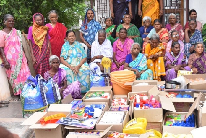 Monthly Foodpack for a poor family
