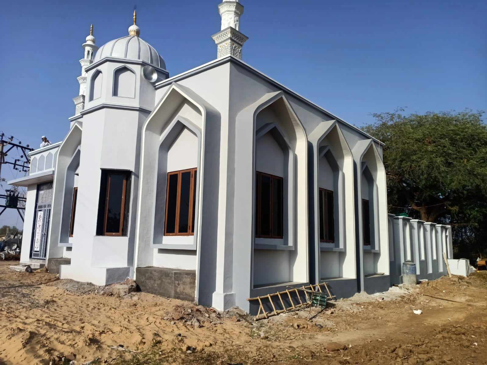 A medium Masjid for 70 Person (600 SFT)